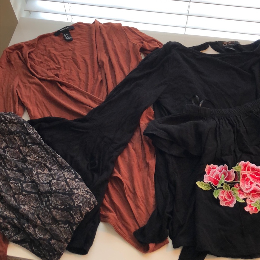 Bundle of tops